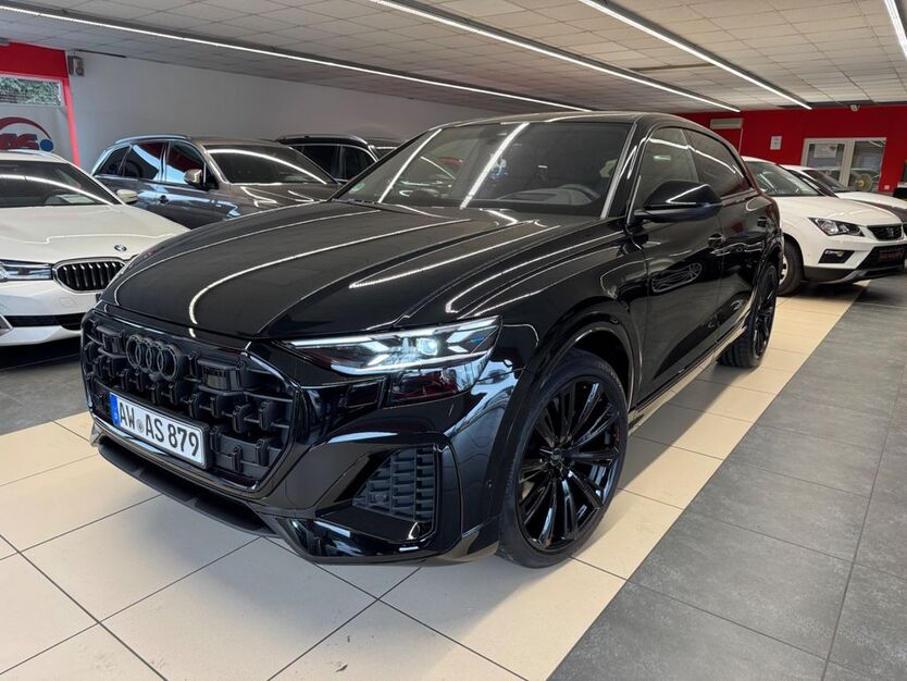 Audi Q8 9.500 km 97.500 € Bad Breisig 53498