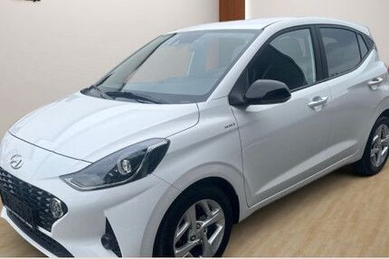 Hyundai i10 11.930 km 12.990 &euro; Germaringen 87656
