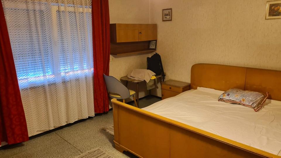 Einfamilienhaus Rimbach - 7 Zimmer, 210 m&sup2;, 500&euro; | Angebot:26373027