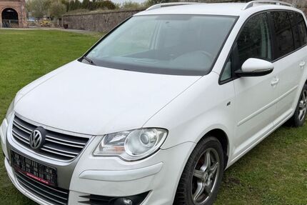 VW Touran 255.910 km 2.500 &euro; Tessin 18195