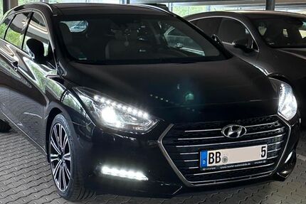 Hyundai i40 158.569 km 10.400 &euro; Böblingen 71034