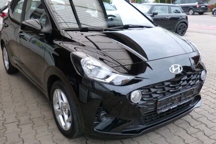 Hyundai i10 50.969 km 11.990 &euro; Stadtbergen 86391