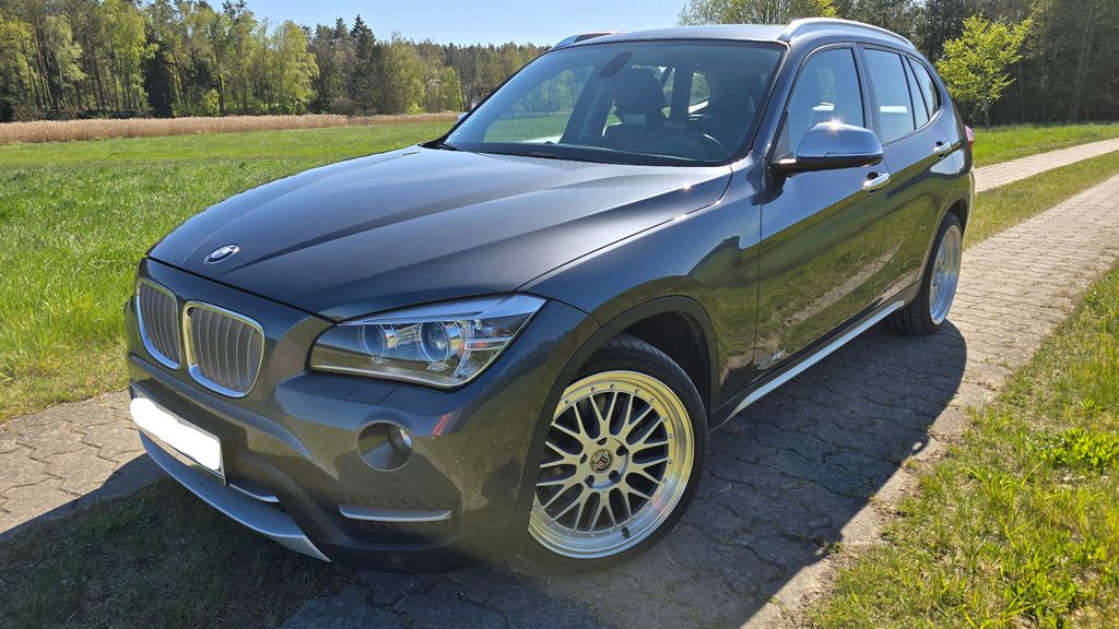 BMW X1 163.000 km 12.900 &euro; Burk 91596