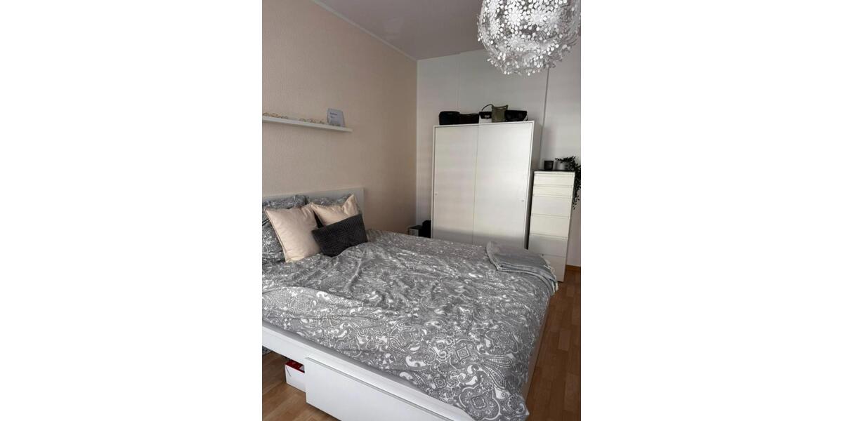Etagenwohnung Erfurt Johannesplatz - 1 Zimmer, 35 m&sup2;, 415&euro; | Angebot:25537833