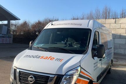 Nissan NV400