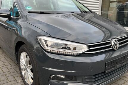 VW Touran 118.000 km 24.800 &euro; Aachen 52078