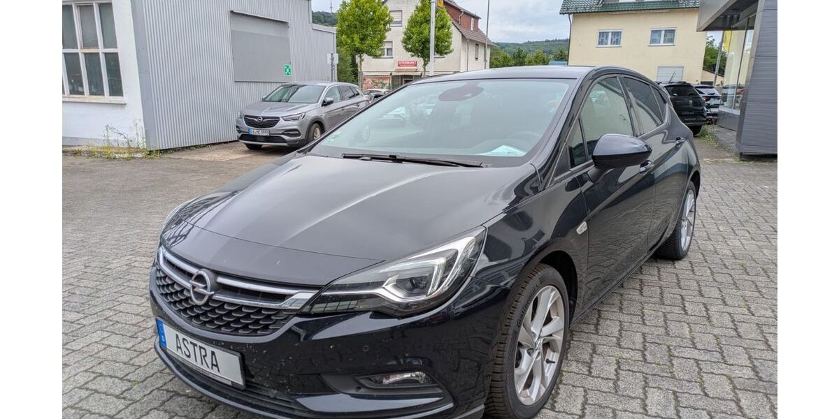 Opel Astra 93.500 km 10.990 &euro; Gelnhausen-Hailer 63571