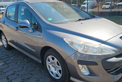 Peugeot 308 85.100 km 4.000 &euro; Leipzig 04209