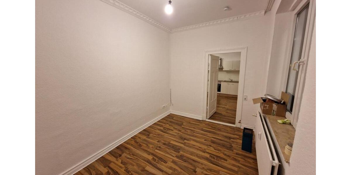 4-Zimmer Wohnung in Flensburg, neue Küche + E-Geräte, Badewanne 4 zimmer