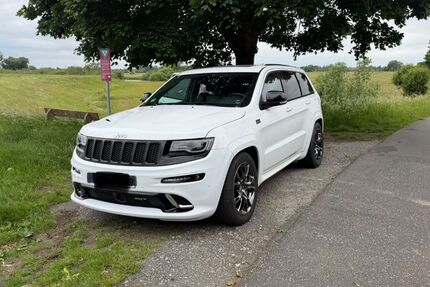Jeep Grand Cherokee 128.500 km 32.100 &euro; Blender 27337