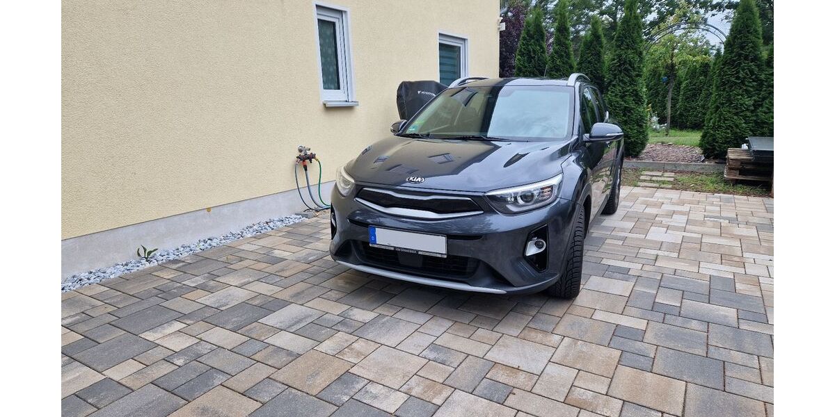 Kia Stonic 92.447 km 11.999 &euro; Zeuthen 15738