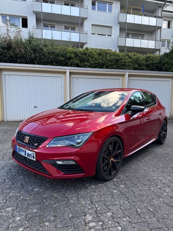 Seat Leon 56.000 km 25.500 € Kelkheim 65779