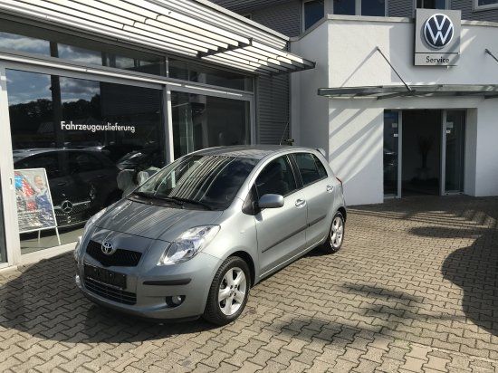 Yaris