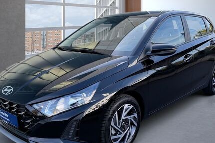 Hyundai i20 14.375 km 18.880 &euro; Saalfeld 07318