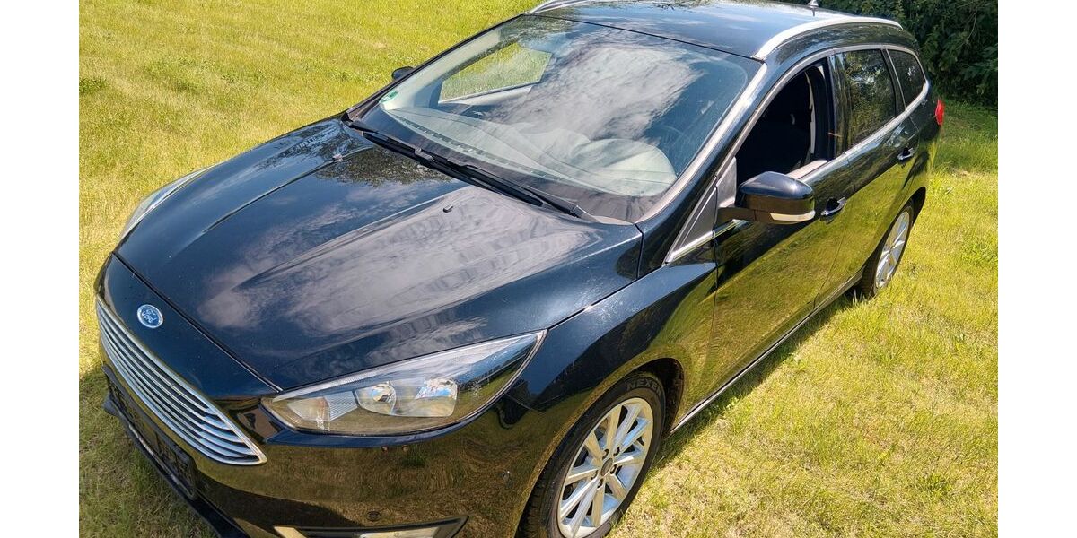 Ford Focus 198.000 km 5.500 &euro; Derenburg 38895