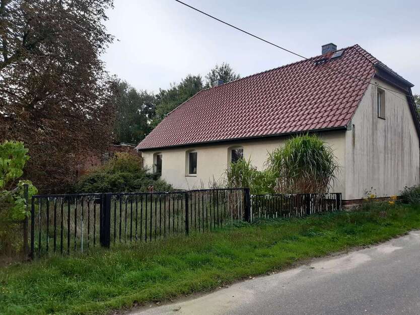 Haus zum Kaufen in Ruhner Berge 175.000 € 231 m²