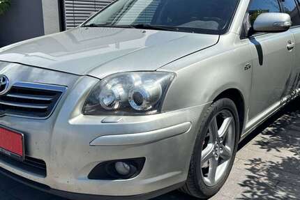 Toyota Avensis 254.030 km 1.300 &euro; Frankenthal 67227