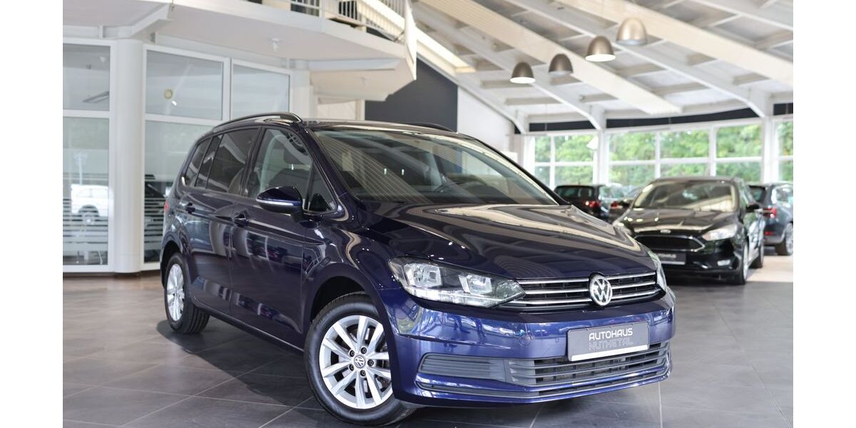 VW Touran 149.867 km 14.980 &euro; Nuthetal 14558