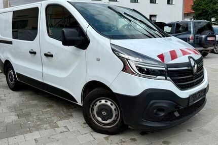 Renault Trafic 112.730 km 6.900 &euro; München 81243