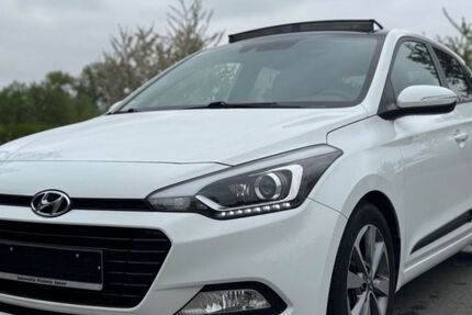 Hyundai i20 87.442 km 10.490 € Speyer 67346