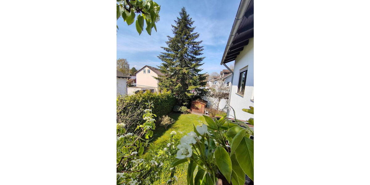 Mehrfamilienhaus, Wohnhaus Gröbenzell - 7 Zimmer, 230 m&sup2;, 1.450.000&euro; | Angebot:26639603