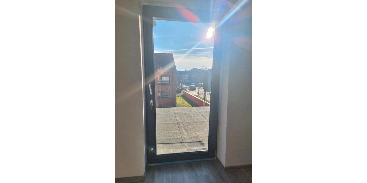 Etagenwohnung Grafenwöhr - 2 Zimmer, 80 m&sup2;, 750&euro; | Angebot:26657202
