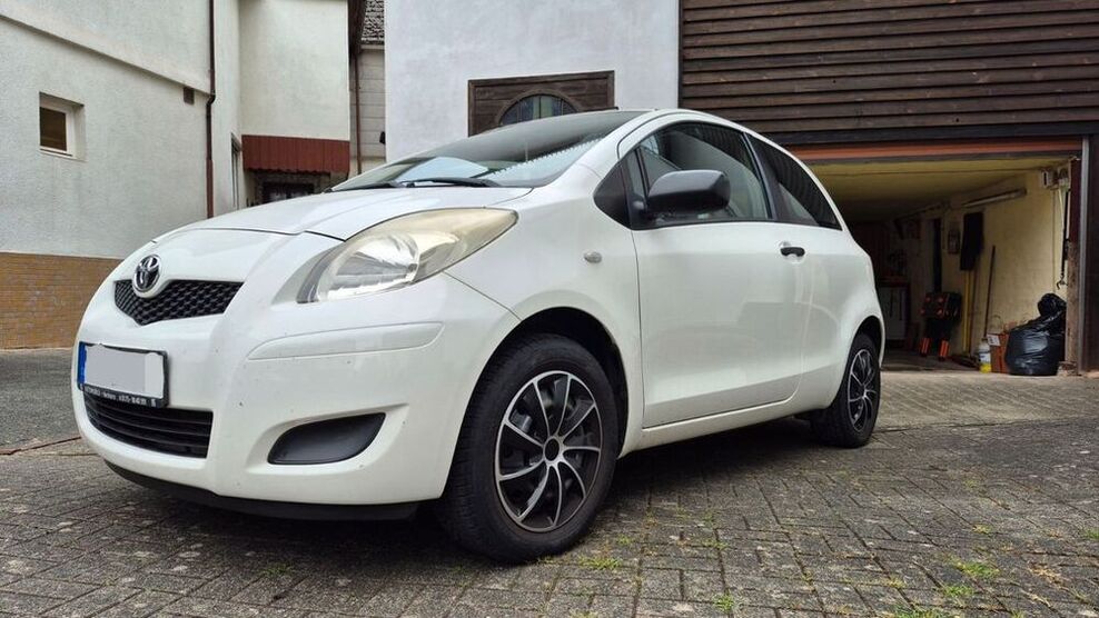 Yaris