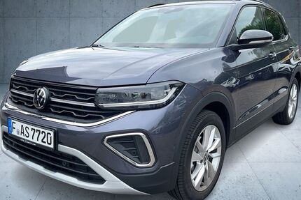 VW T-Cross 3.500 km 30.880 € Frankfurt am Main 60528