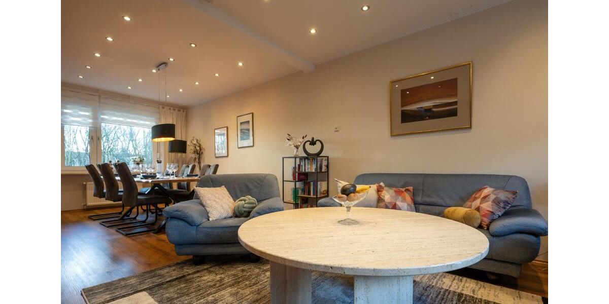 Reihenhaus Wilhelmshaven - 4.5 Zimmer, 110 m&sup2;, 320.000&euro; | Angebot:25261104