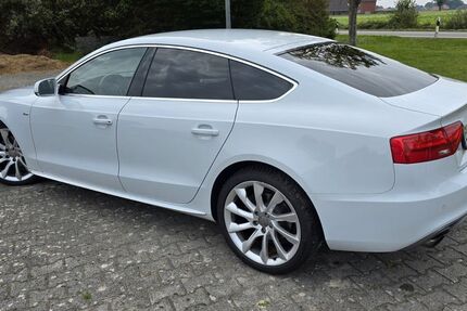 Audi A5 187.818 km 8.999 &euro; Niederlangen 49779