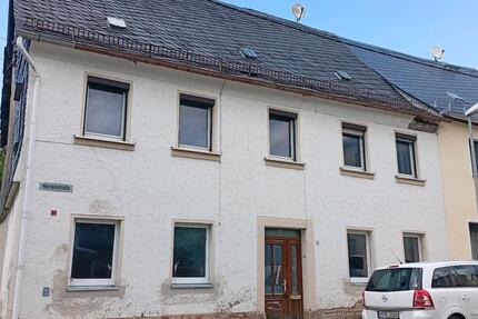 Haus Kirschkau - 7 Zimmer, 180 m&sup2;, 35.000&euro; | Angebot:26550149