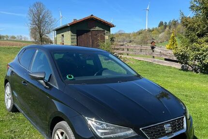 Seat Ibiza 90.500 km 12.100 &euro; Münchberg 95213
