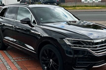VW Touareg 121.900 km 46.500 &euro; Bad Zwischenahn 26160