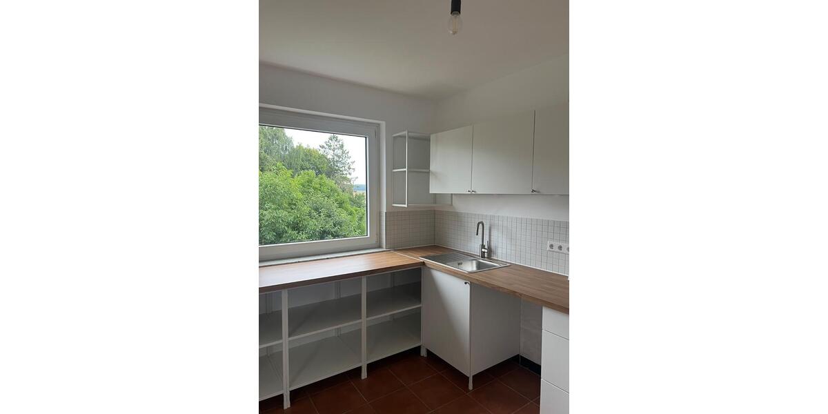 Etagenwohnung Ronnenberg - 4 Zimmer, 95 m&sup2;, 900&euro; | Angebot:26406036