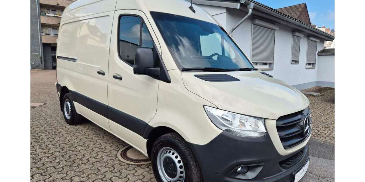 Mercedes-Benz Sprinter 125.000 km 26.900 &euro; Düsseldorf 40591