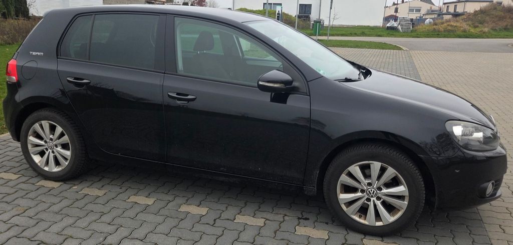 VW Golf 220.000 km 4.500 &euro; Mertloch 56753