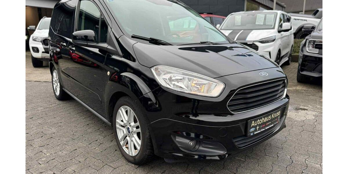 Ford Tourneo Courier 112.360 km 11.900 &euro; Eslohe - Bremke 59889