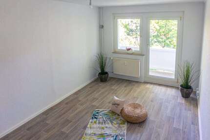 Wohnung zum Mieten in Chemnitz 171 € 28.58 m² 1 zimmer