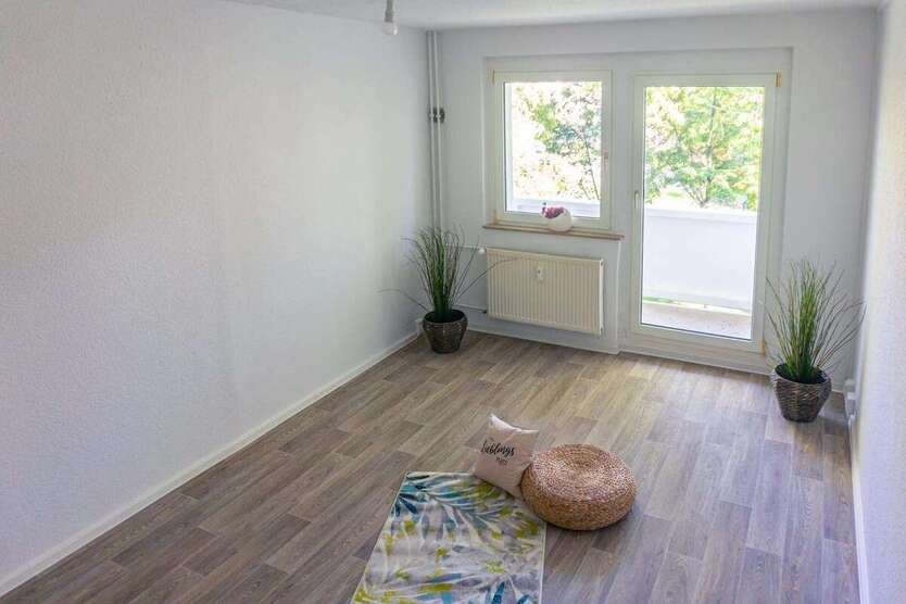 Wohnung zum Mieten in Chemnitz 171 € 28.58 m² 1 zimmer