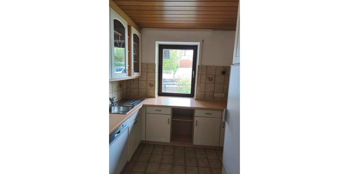 Etagenwohnung Freudenberg - 5 Zimmer, 120 m&sup2;, 820&euro; | Angebot:26249088