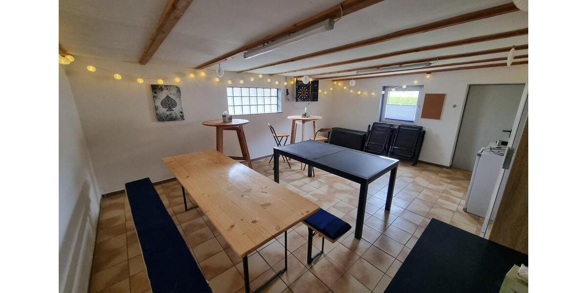 Einfamilienhaus Gronau (Leine) - 7 Zimmer, 145 m&sup2;, 379.000&euro; | Angebot:26638324