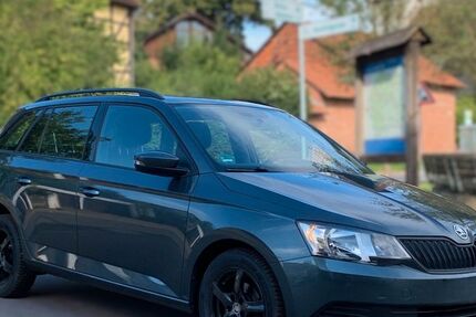 Skoda Fabia 104.200 km 9.999 &euro; Beienrode bei Göttingen 37130
