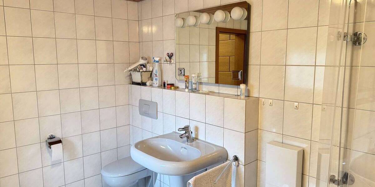 Doppelhaushälfte Recklinghausen Hillerheide - 8 Zimmer, 225 m&sup2;, 345.000&euro; | Angebot:24032690