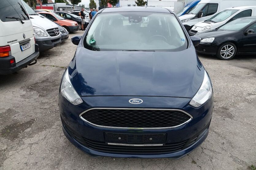 Ford C-Max 113.931 km 5.900 € Nürnberg 90431