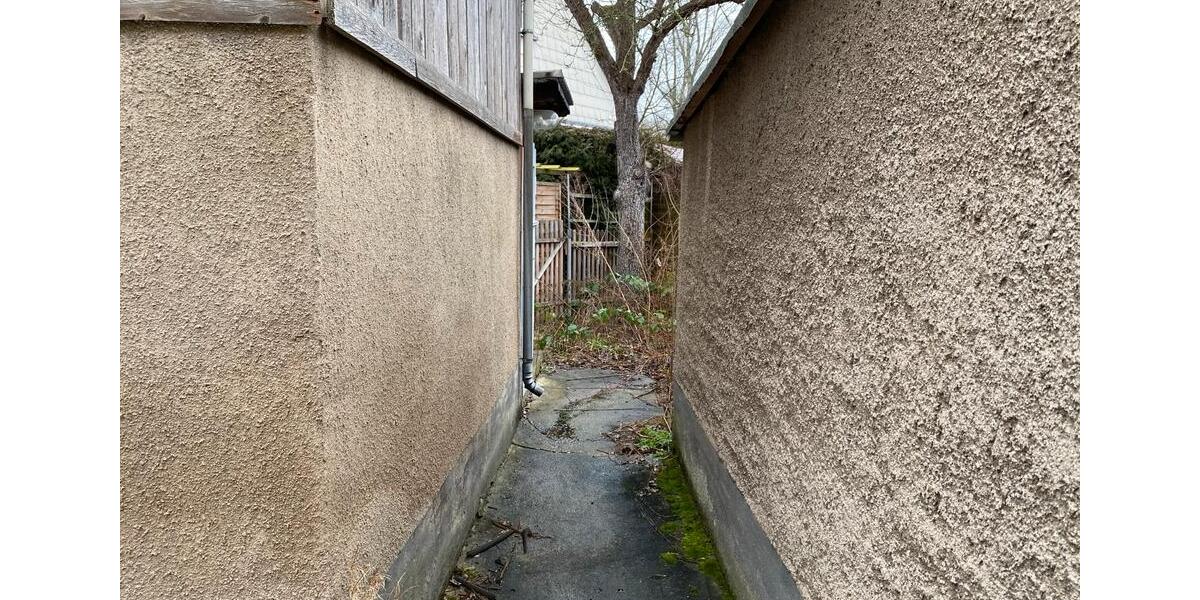 Einfamilienhaus Frohburg - 6 Zimmer, 110 m&sup2;, 49.000&euro; | Angebot:27084789