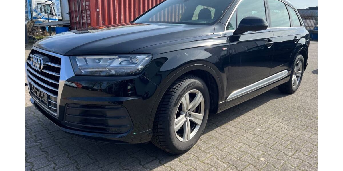 Audi Q7 165.000 km 17.999 &euro; Gronau 48599