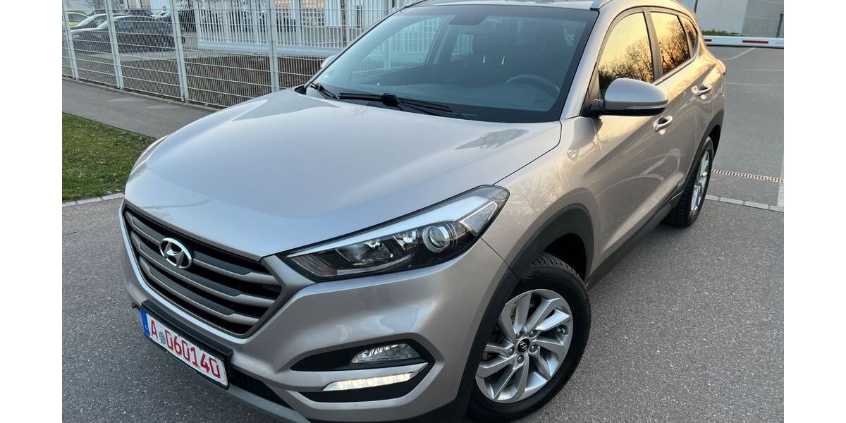 Hyundai TUCSON 217.500 km 12.400 &euro; Augsburg 86167