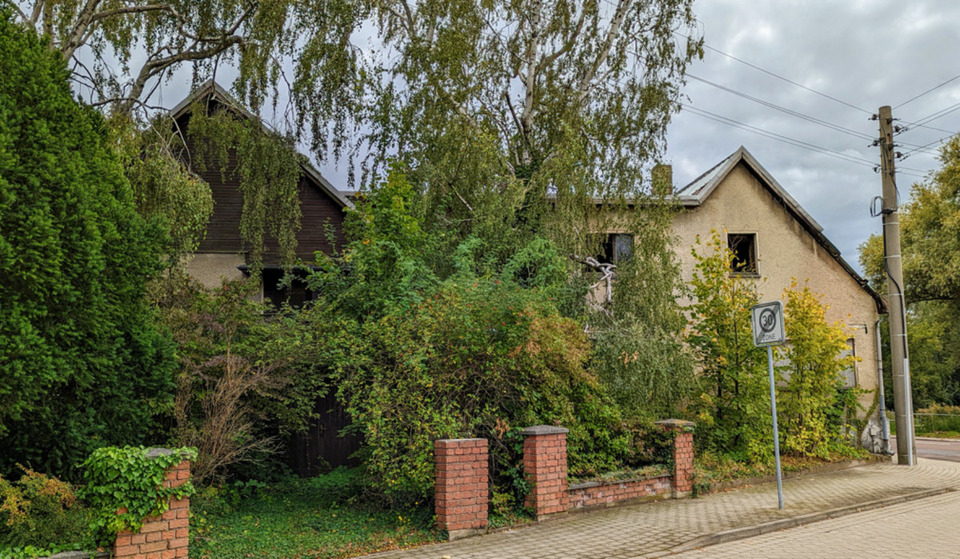Ehemaliges Wohnhaus mit innenliegender Garage im Magdeburg Börde 5 zimmer