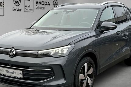 VW Tiguan 26.900 km 42.770 &euro; Tarmstedt 27412
