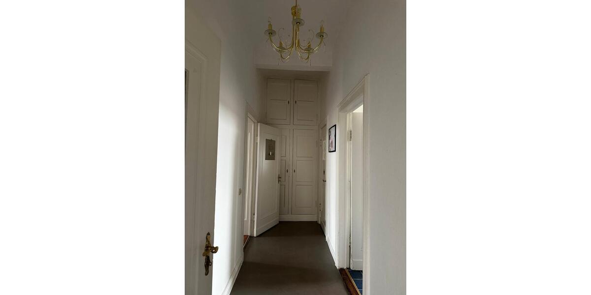 Etagenwohnung Jever - 5 Zimmer, 165 m&sup2;, 1.155&euro; | Angebot:26148012